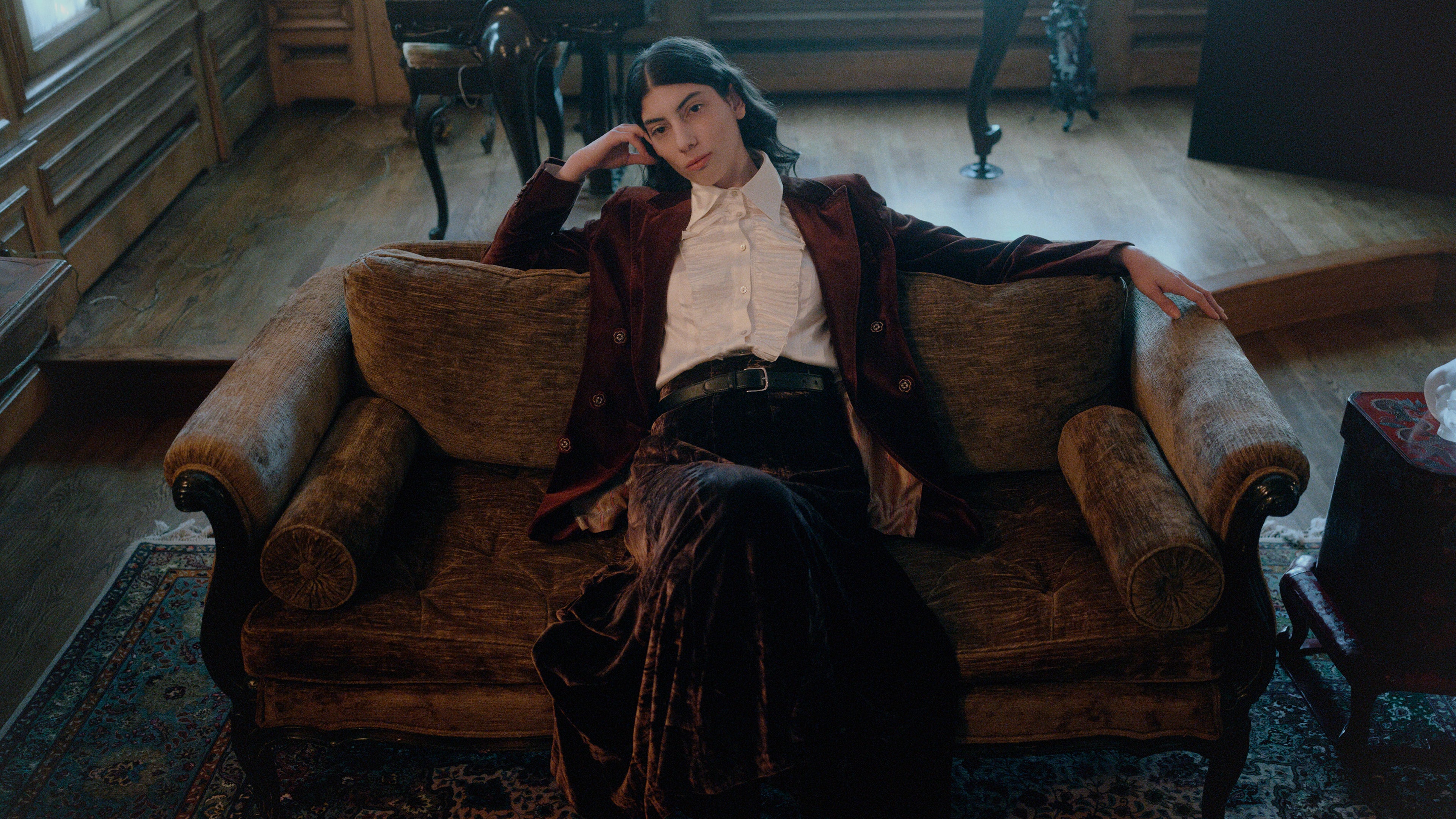 Discover the First Boutique Where You Can Shop and Sell